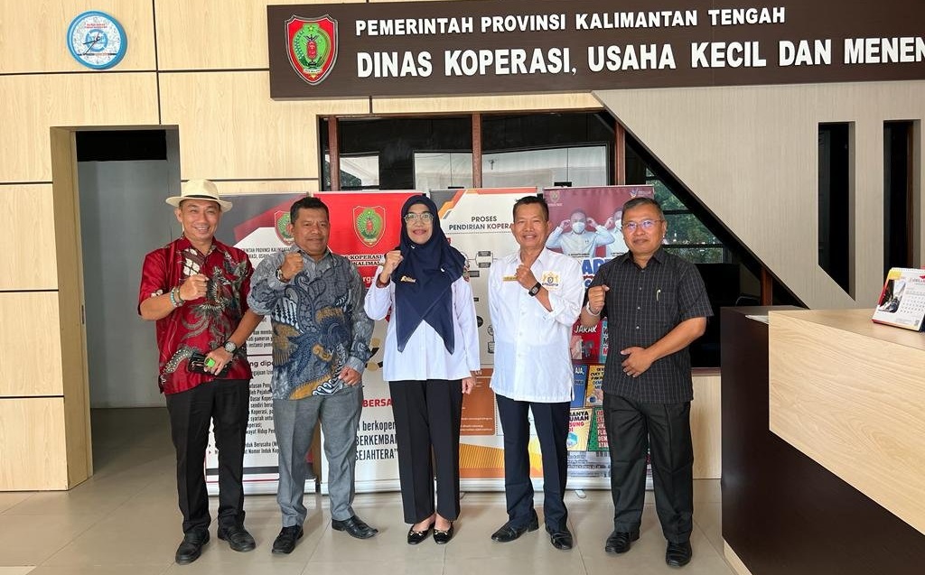 Kunjungan Pengurus Kamar Dagang dan Industri (KADIN) Kabupaten Kotawaringin Timur ke Dinas Koperasi dan UKM Provinsi Kalimantan Tengah.